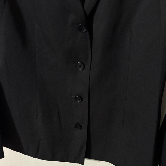 Liz Claiborne Elegant Black Suit Jacket - Picture 8 of 8